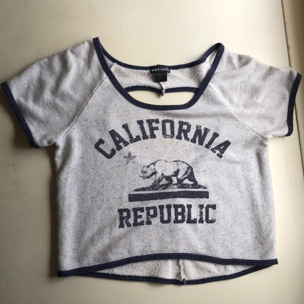 OPEN BACK CROP TOP
